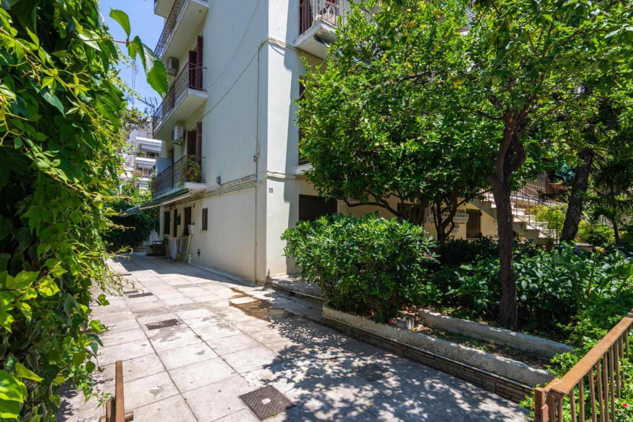 Comfy Apartment Close To Floisvos Beach Athen Eksteriør bilde