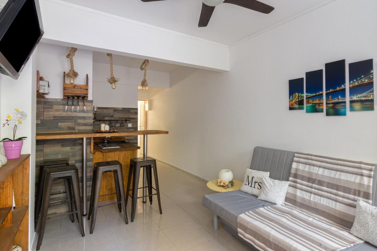 Comfy Apartment Close To Floisvos Beach Athen Eksteriør bilde